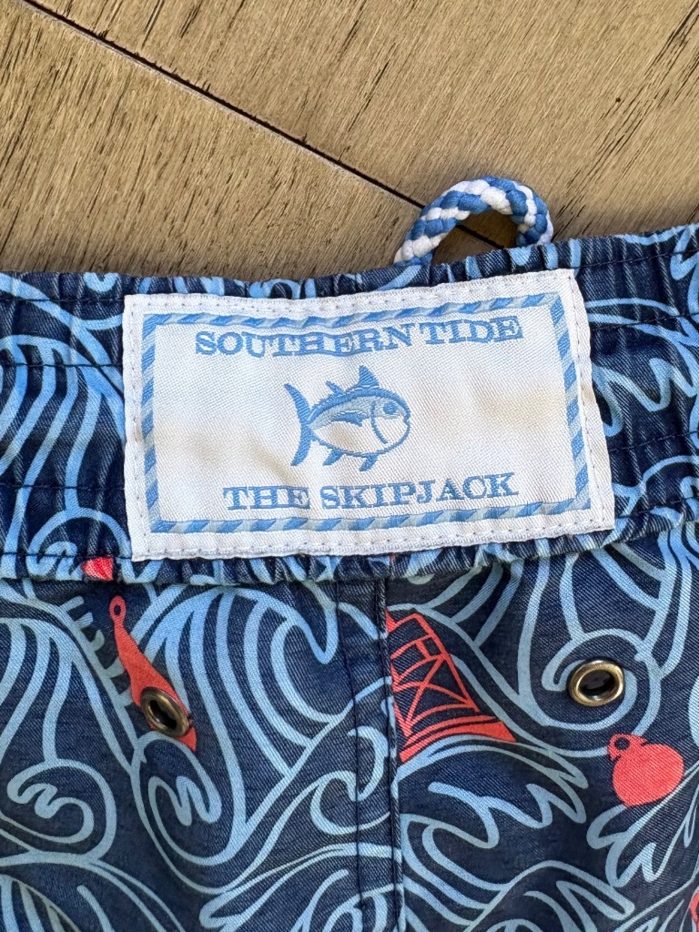 Southern Tide - The Skipjack Swim Trunks - Picture 4 of 9